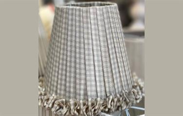 Image for: FABRICATION D'UN ABAT-JOUR EN RUBANS