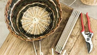 Image for: VANNERIE : RÉALISATION D’UNE CORBEILLE